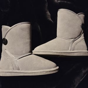 Women's size 7 gray winter boots